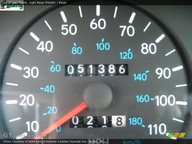 Light Beige Metallic / Beige 1995 Geo Prizm