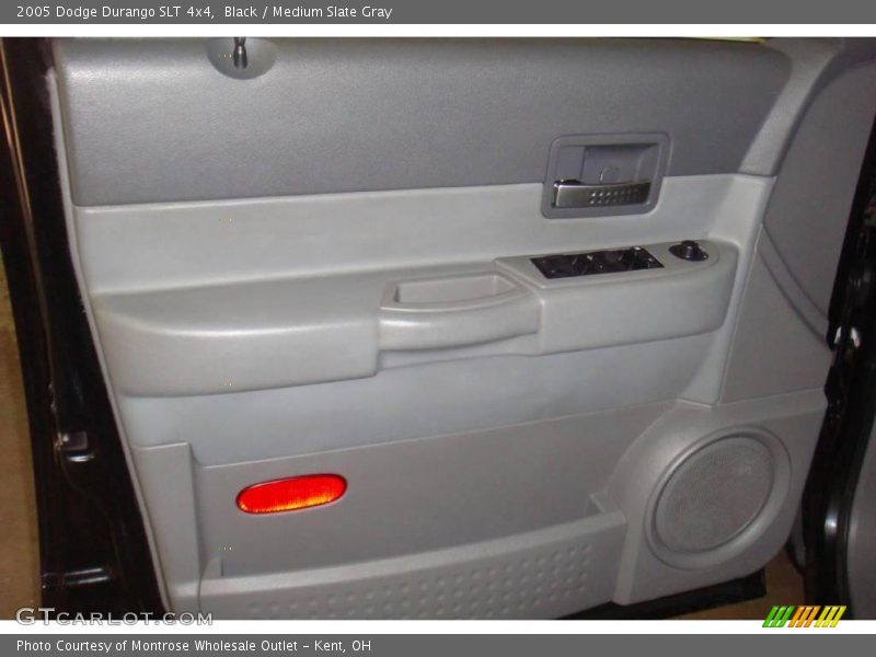 Black / Medium Slate Gray 2005 Dodge Durango SLT 4x4
