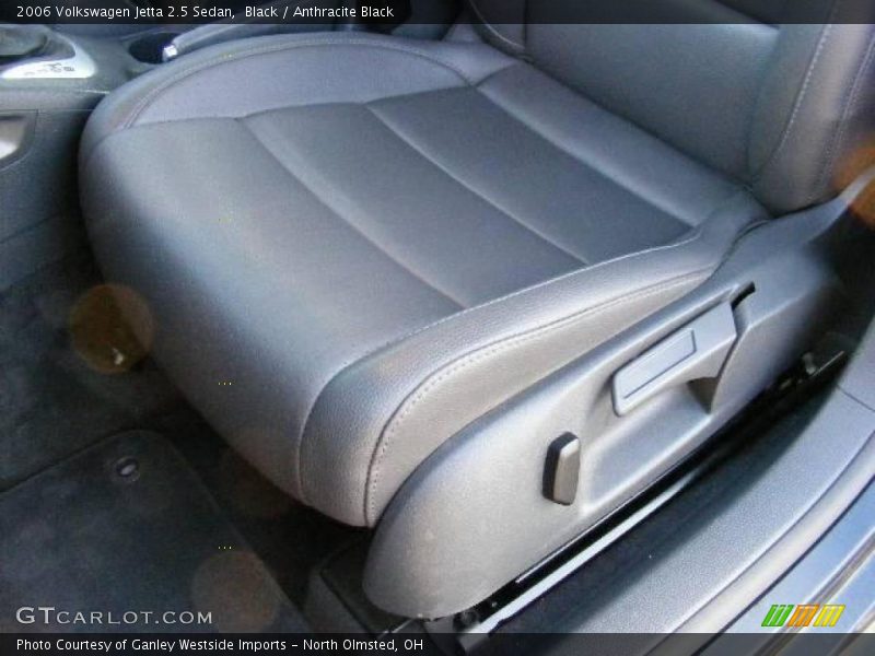 Black / Anthracite Black 2006 Volkswagen Jetta 2.5 Sedan