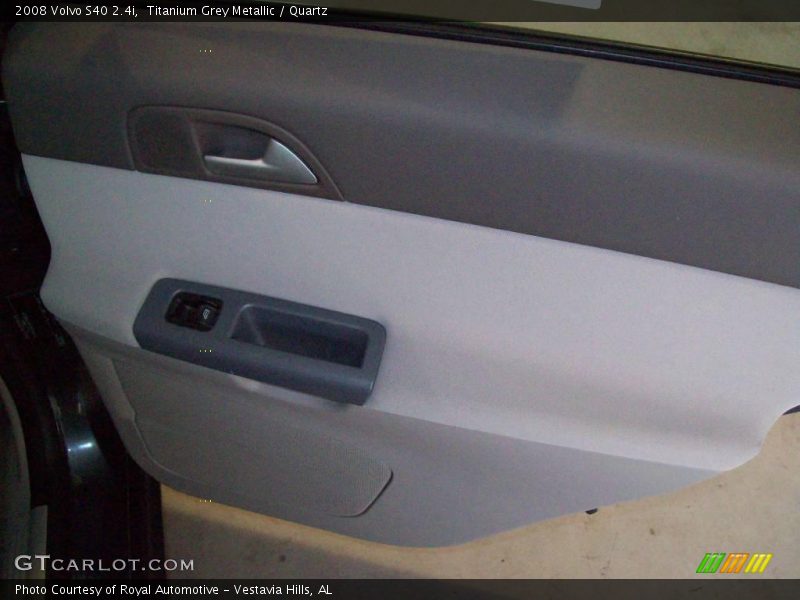 Titanium Grey Metallic / Quartz 2008 Volvo S40 2.4i