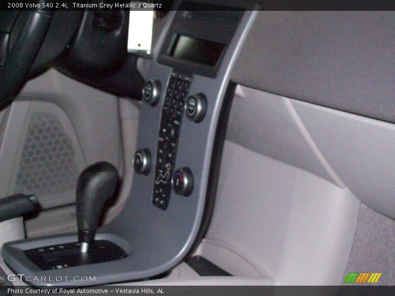 Titanium Grey Metallic / Quartz 2008 Volvo S40 2.4i