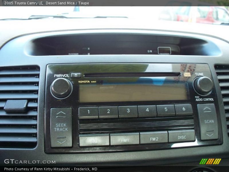 Desert Sand Mica / Taupe 2005 Toyota Camry LE