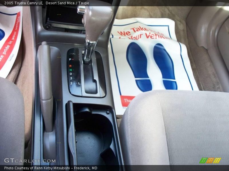 Desert Sand Mica / Taupe 2005 Toyota Camry LE