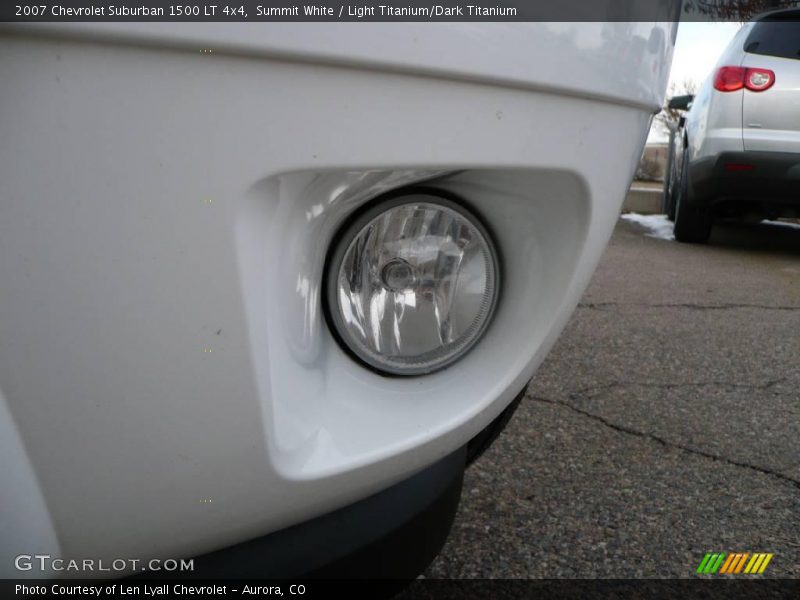 Summit White / Light Titanium/Dark Titanium 2007 Chevrolet Suburban 1500 LT 4x4