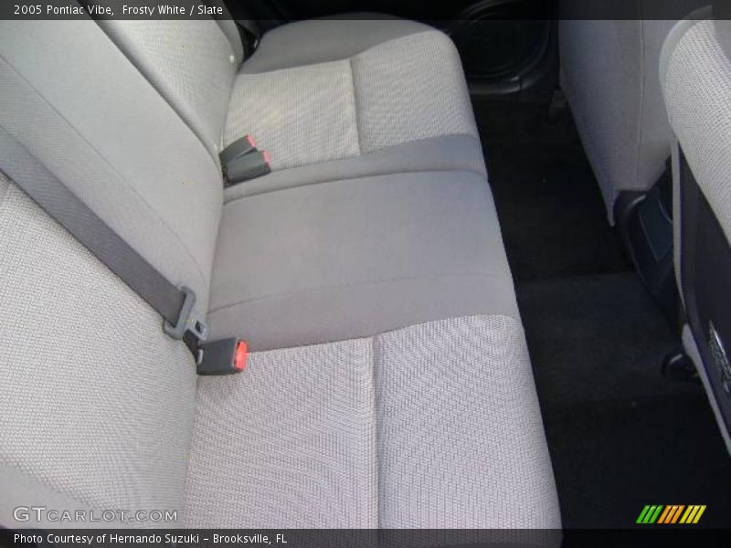Frosty White / Slate 2005 Pontiac Vibe