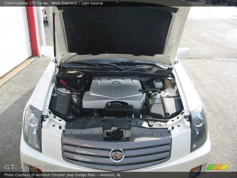 White Diamond / Light Neutral 2004 Cadillac CTS Sedan