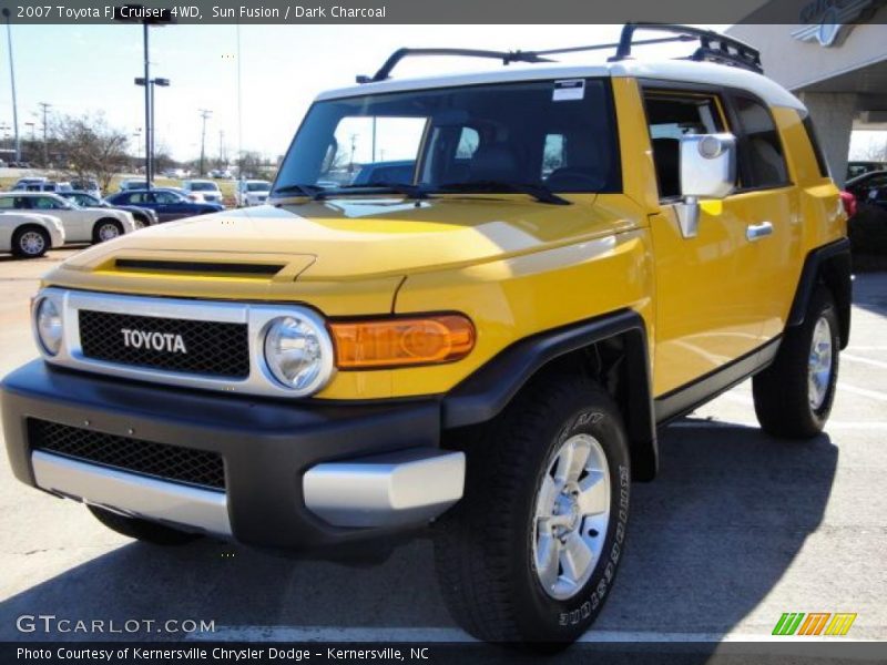 Sun Fusion / Dark Charcoal 2007 Toyota FJ Cruiser 4WD