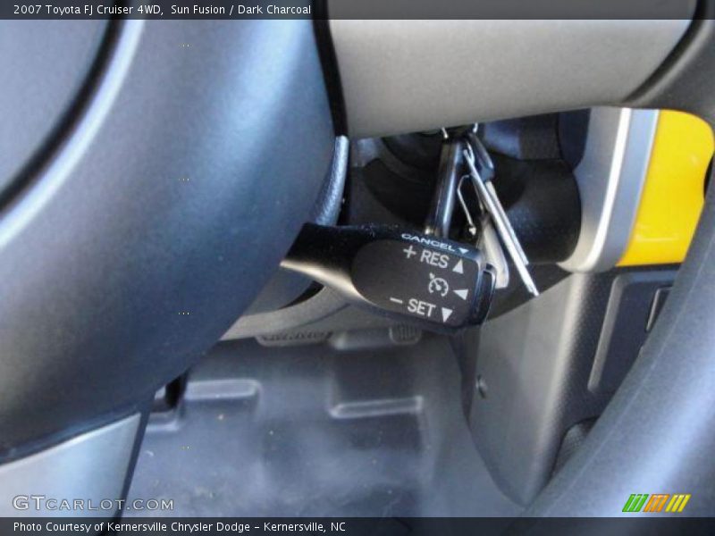Sun Fusion / Dark Charcoal 2007 Toyota FJ Cruiser 4WD