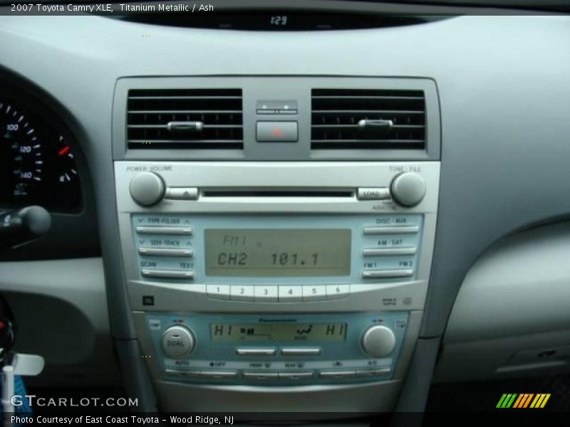Titanium Metallic / Ash 2007 Toyota Camry XLE