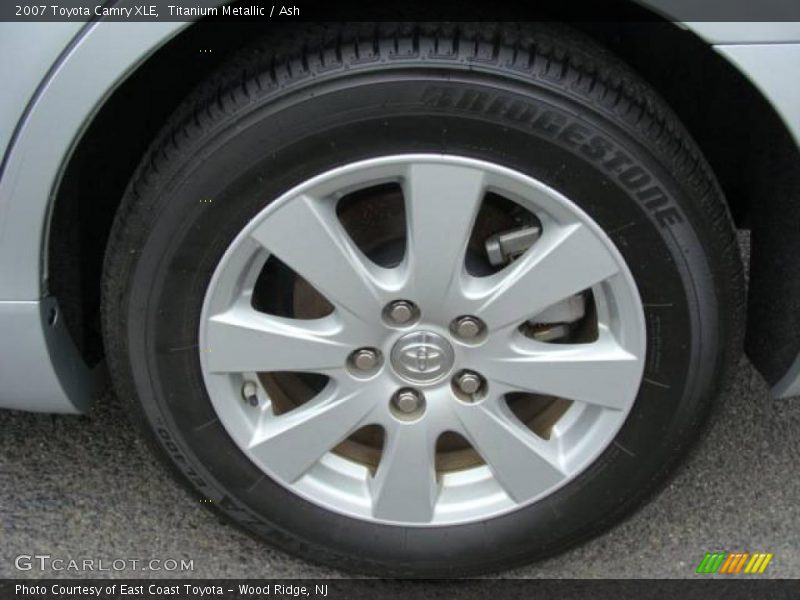 Titanium Metallic / Ash 2007 Toyota Camry XLE