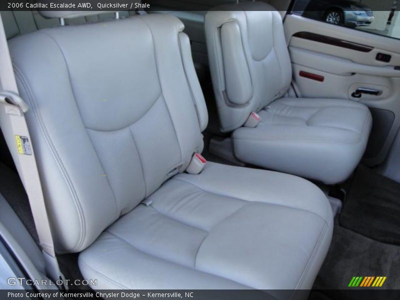 Quicksilver / Shale 2006 Cadillac Escalade AWD