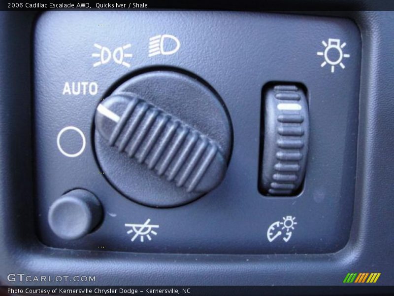 Quicksilver / Shale 2006 Cadillac Escalade AWD