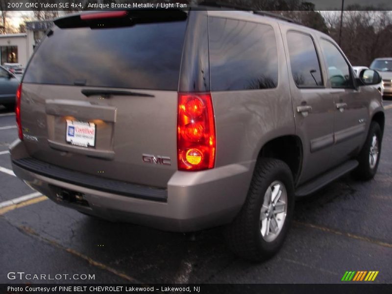 Antique Bronze Metallic / Light Tan 2007 GMC Yukon SLE 4x4