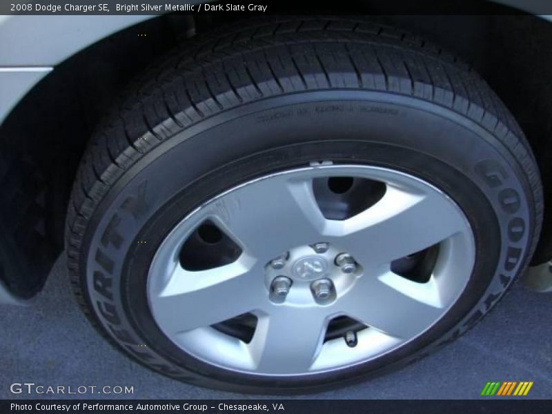 Bright Silver Metallic / Dark Slate Gray 2008 Dodge Charger SE