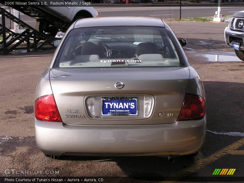 Radium Metallic / Sage 2006 Nissan Sentra 1.8