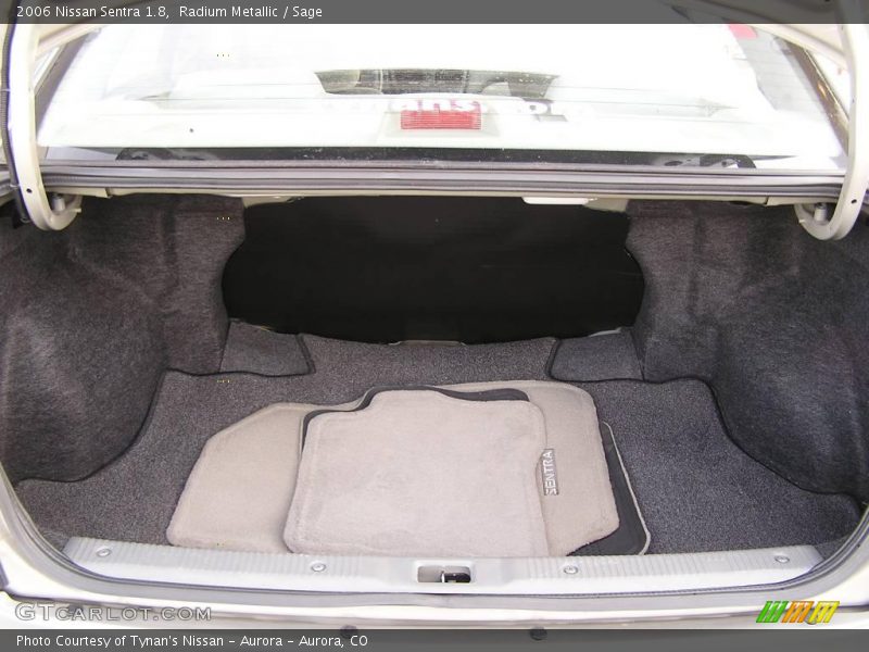 Radium Metallic / Sage 2006 Nissan Sentra 1.8