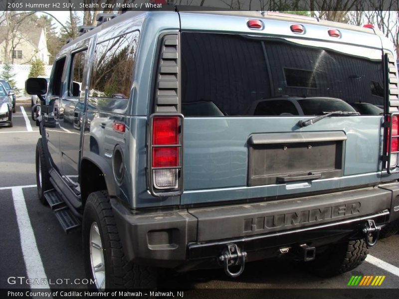Stealth Gray Metallic / Wheat 2005 Hummer H2 SUV