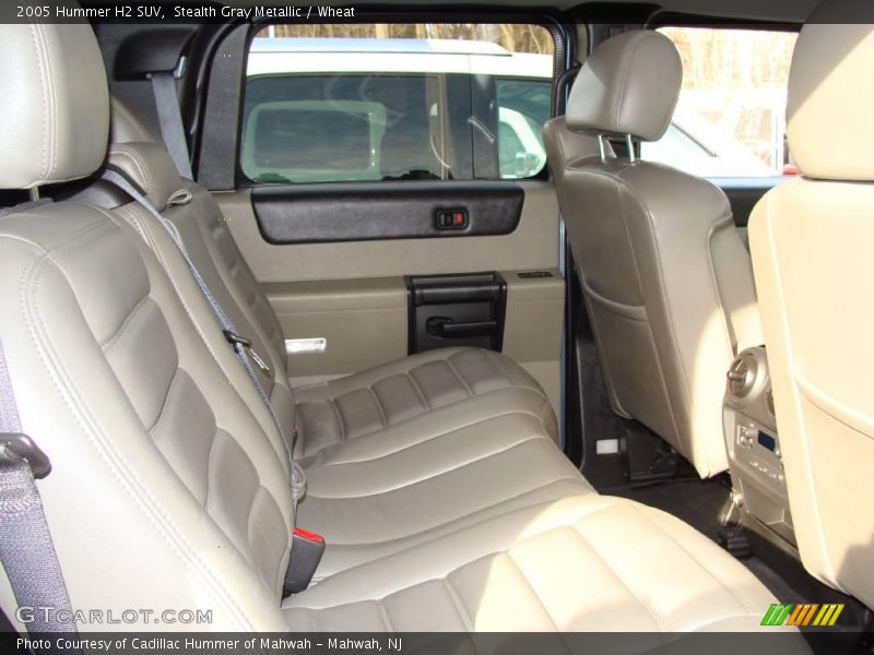 Stealth Gray Metallic / Wheat 2005 Hummer H2 SUV