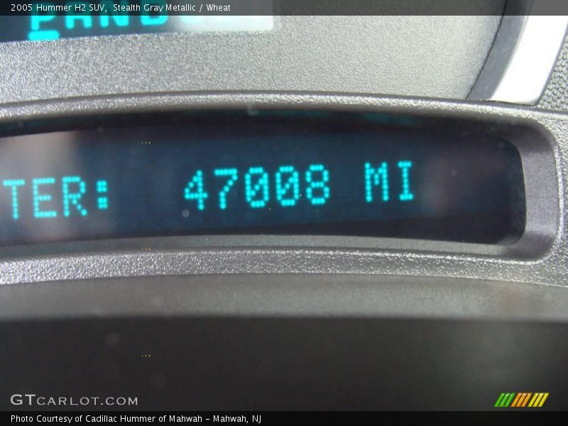 Stealth Gray Metallic / Wheat 2005 Hummer H2 SUV