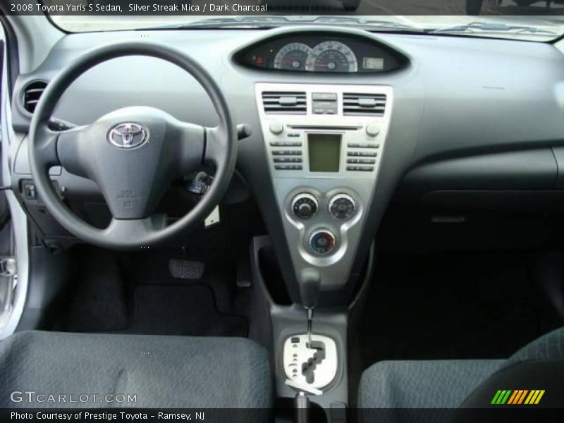 Silver Streak Mica / Dark Charcoal 2008 Toyota Yaris S Sedan