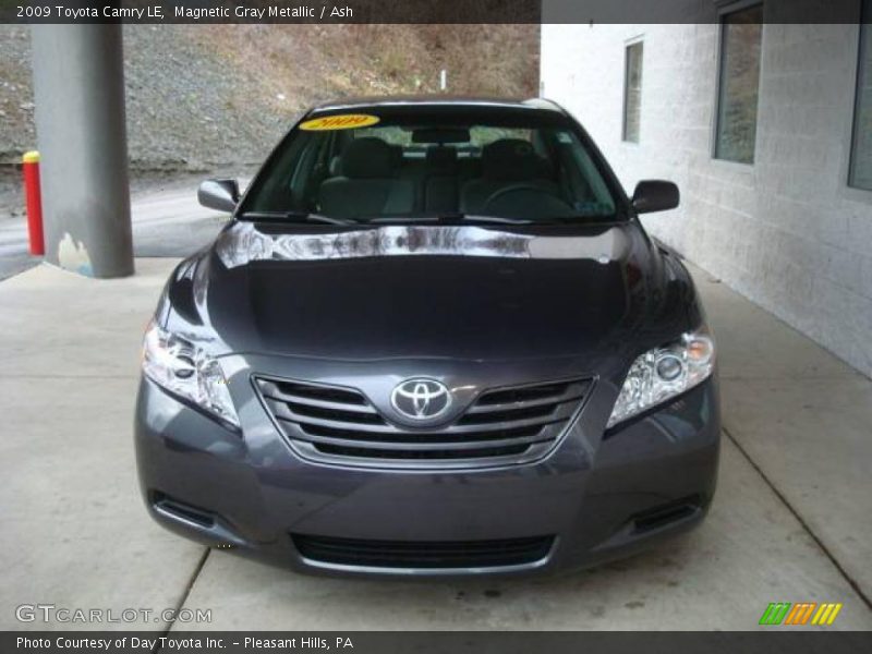 Magnetic Gray Metallic / Ash 2009 Toyota Camry LE
