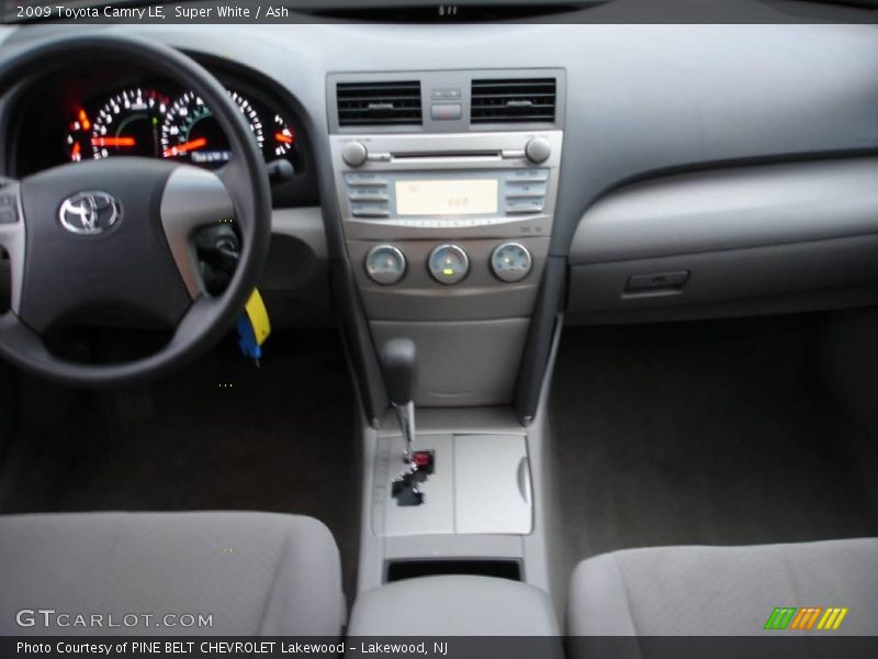 Super White / Ash 2009 Toyota Camry LE