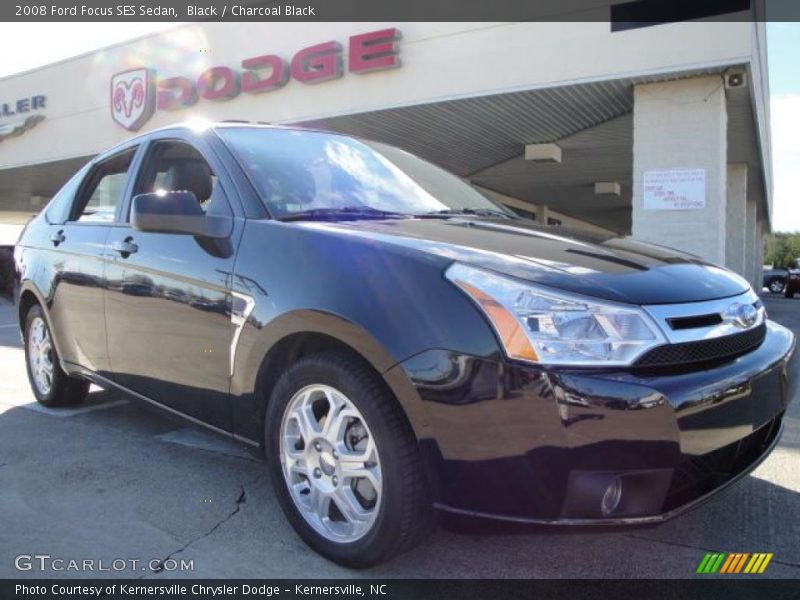Black / Charcoal Black 2008 Ford Focus SES Sedan