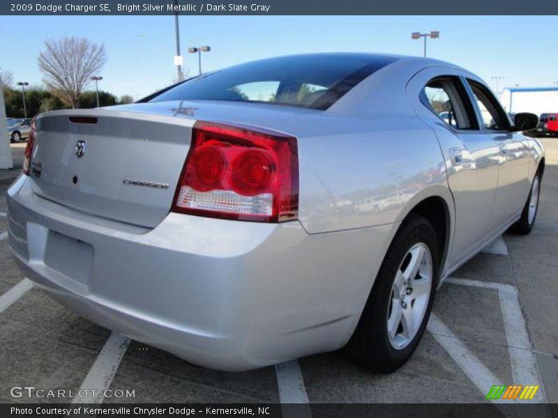 Bright Silver Metallic / Dark Slate Gray 2009 Dodge Charger SE