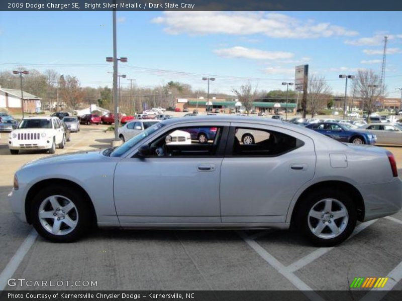 Bright Silver Metallic / Dark Slate Gray 2009 Dodge Charger SE