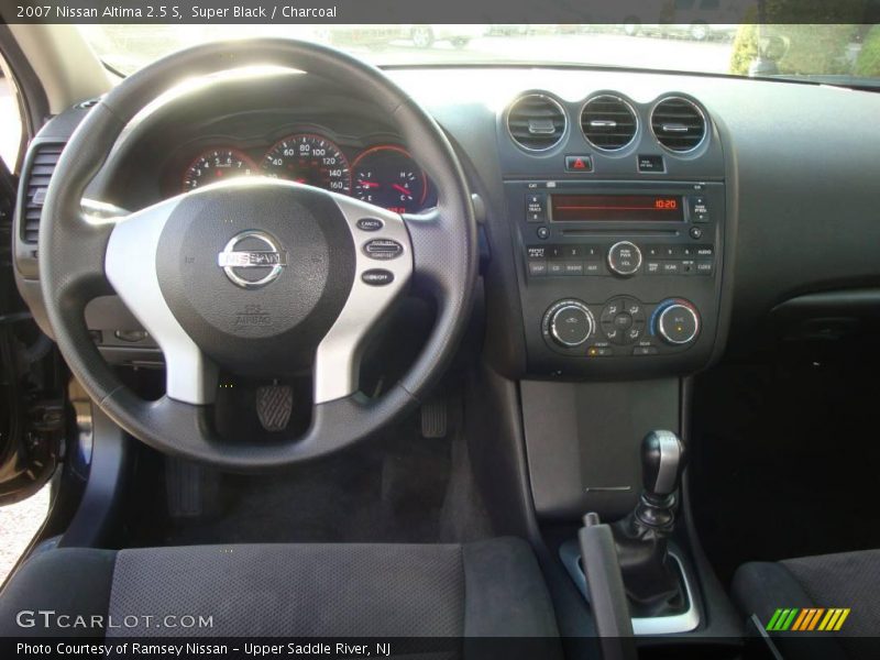 Super Black / Charcoal 2007 Nissan Altima 2.5 S