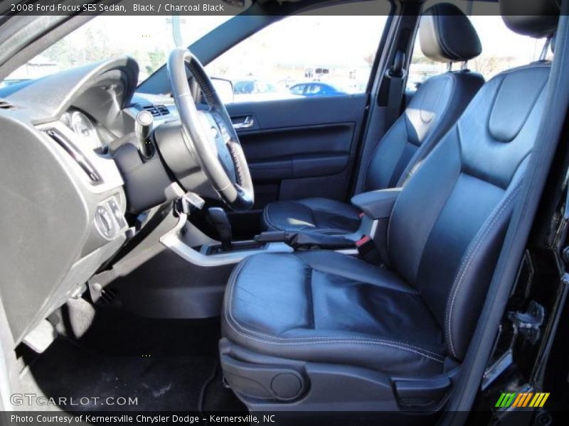 Black / Charcoal Black 2008 Ford Focus SES Sedan