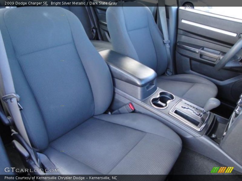 Bright Silver Metallic / Dark Slate Gray 2009 Dodge Charger SE