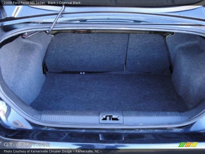 Black / Charcoal Black 2008 Ford Focus SES Sedan