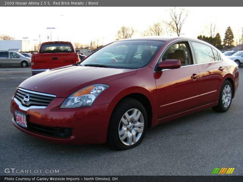 Red Brick Metallic / Blond 2009 Nissan Altima 2.5 S