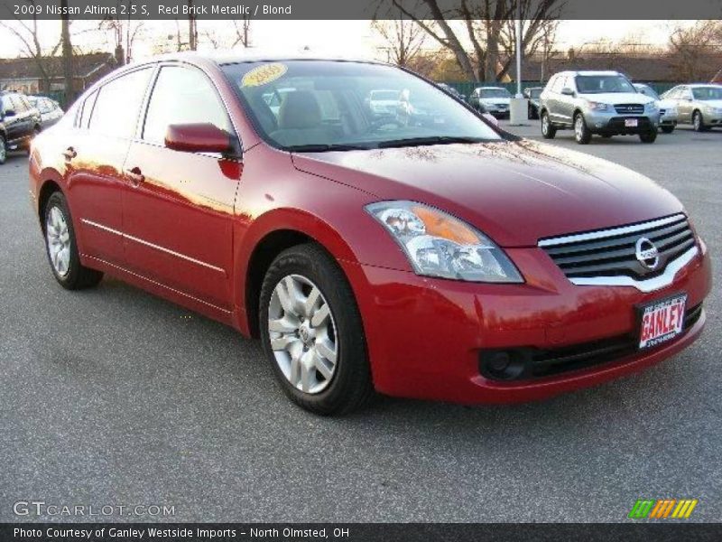 Red Brick Metallic / Blond 2009 Nissan Altima 2.5 S