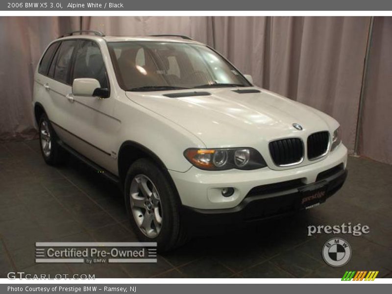 Alpine White / Black 2006 BMW X5 3.0i