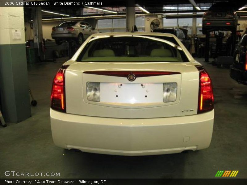 White Diamond / Cashmere 2006 Cadillac CTS Sedan
