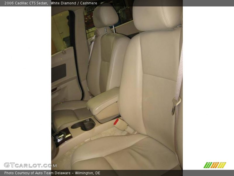 White Diamond / Cashmere 2006 Cadillac CTS Sedan