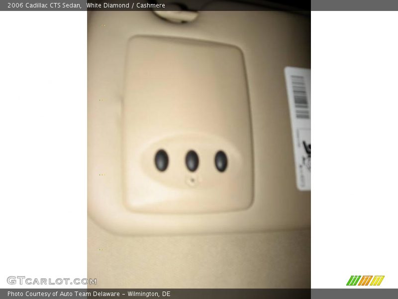 White Diamond / Cashmere 2006 Cadillac CTS Sedan