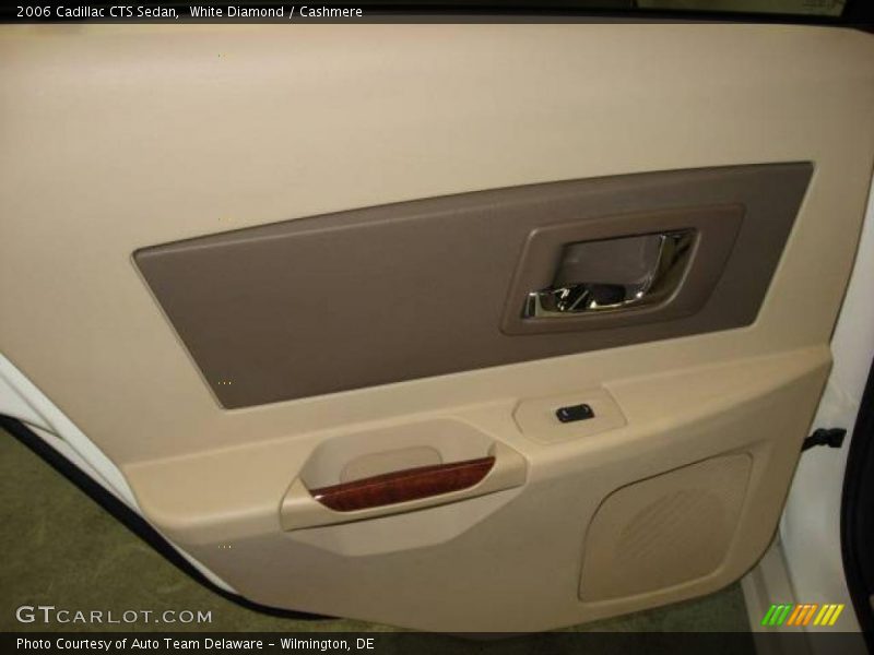 White Diamond / Cashmere 2006 Cadillac CTS Sedan