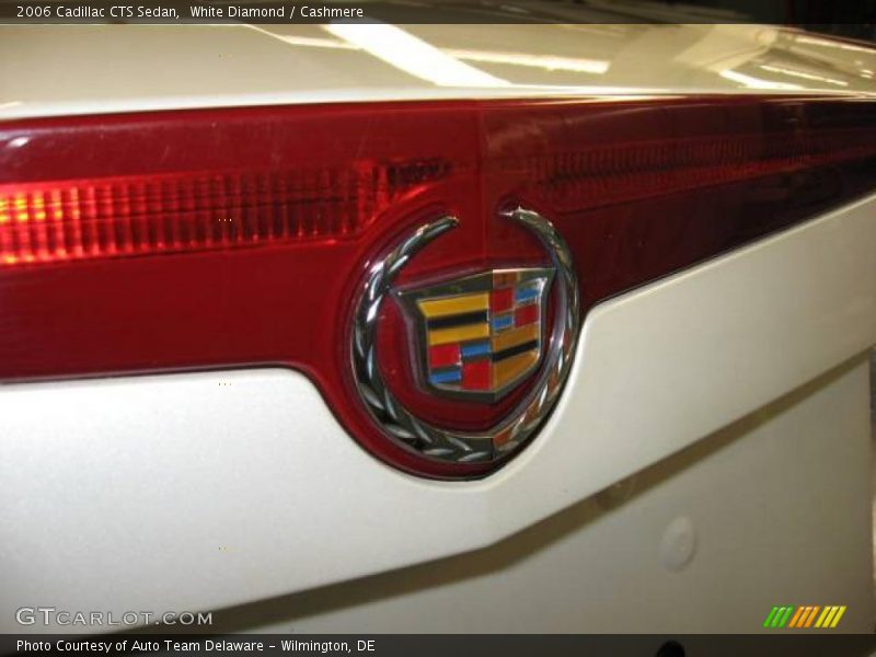White Diamond / Cashmere 2006 Cadillac CTS Sedan