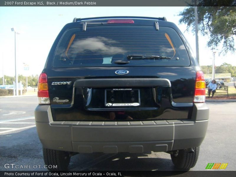 Black / Medium/Dark Pebble 2007 Ford Escape XLS