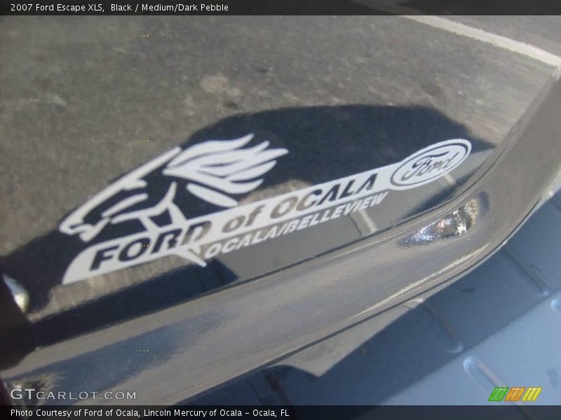 Black / Medium/Dark Pebble 2007 Ford Escape XLS