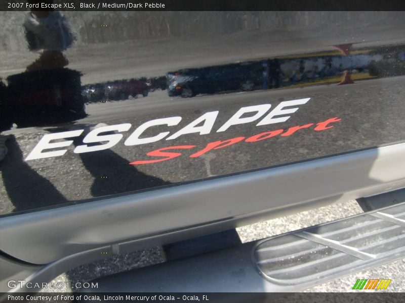 Black / Medium/Dark Pebble 2007 Ford Escape XLS