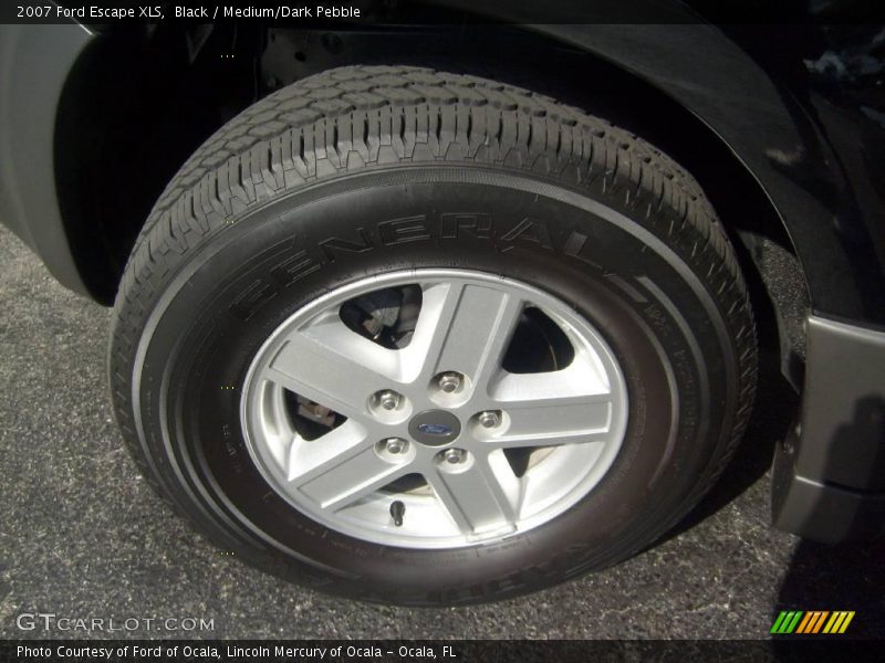 Black / Medium/Dark Pebble 2007 Ford Escape XLS