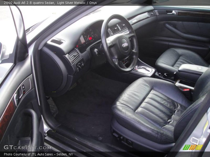 Light Silver Metallic / Onyx 2000 Audi A6 2.8 quattro Sedan