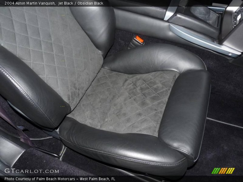 Jet Black / Obsidian Black 2004 Aston Martin Vanquish