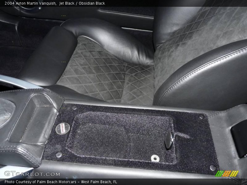 Jet Black / Obsidian Black 2004 Aston Martin Vanquish