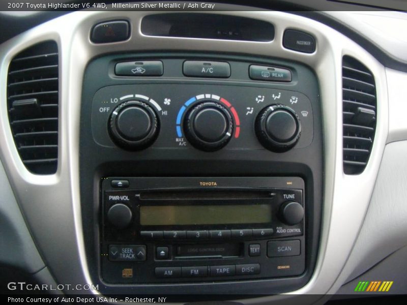 Millenium Silver Metallic / Ash Gray 2007 Toyota Highlander V6 4WD