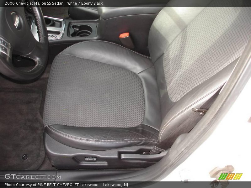 White / Ebony Black 2006 Chevrolet Malibu SS Sedan
